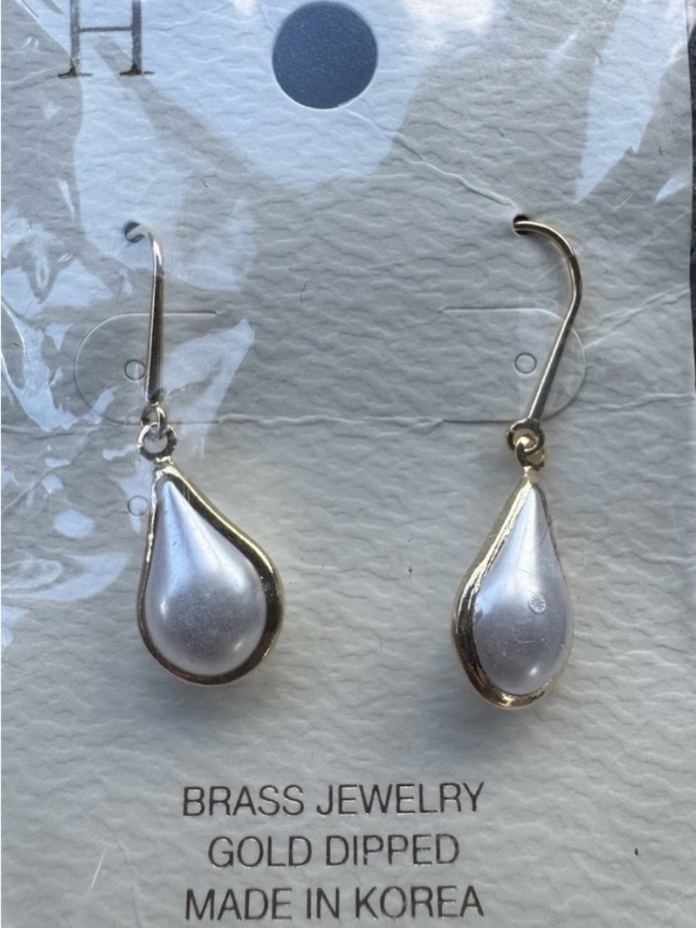 Gold-Dipped Teardrop Pearl Drop Earrings - White